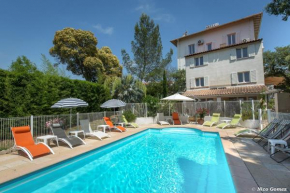  Le Thimothée : Hôtel & Studios  Кап Эстерель